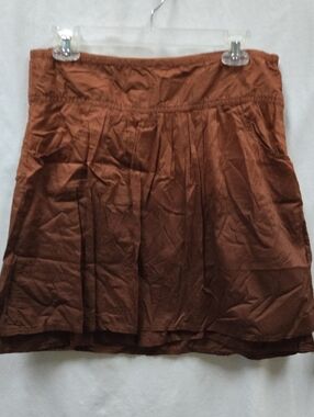 Athleta Women’s Brown Pleated Side Zip Skirt With Pockets